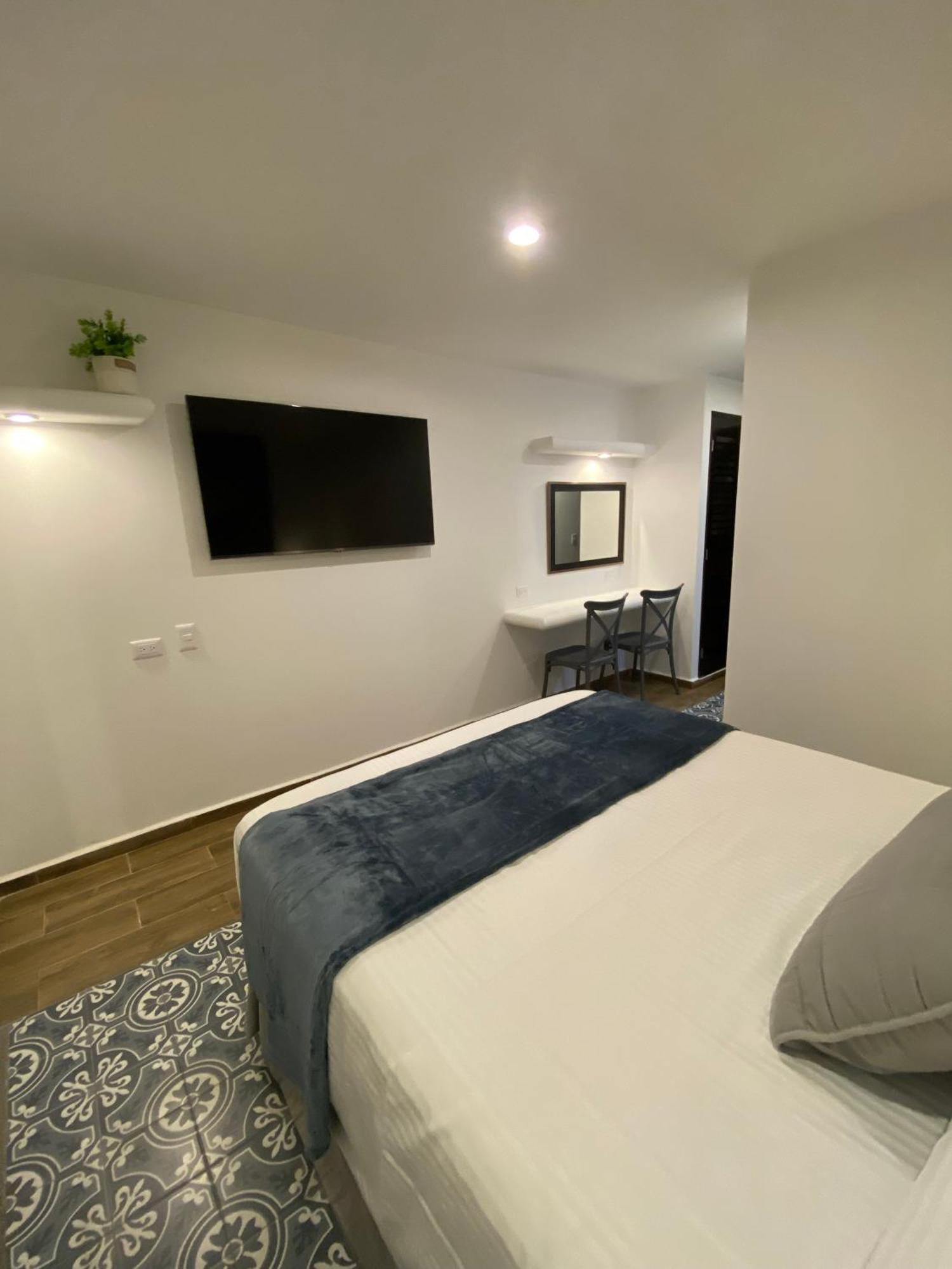 Hotel Tierra Marina Centro Historico マサトラン エクステリア 写真